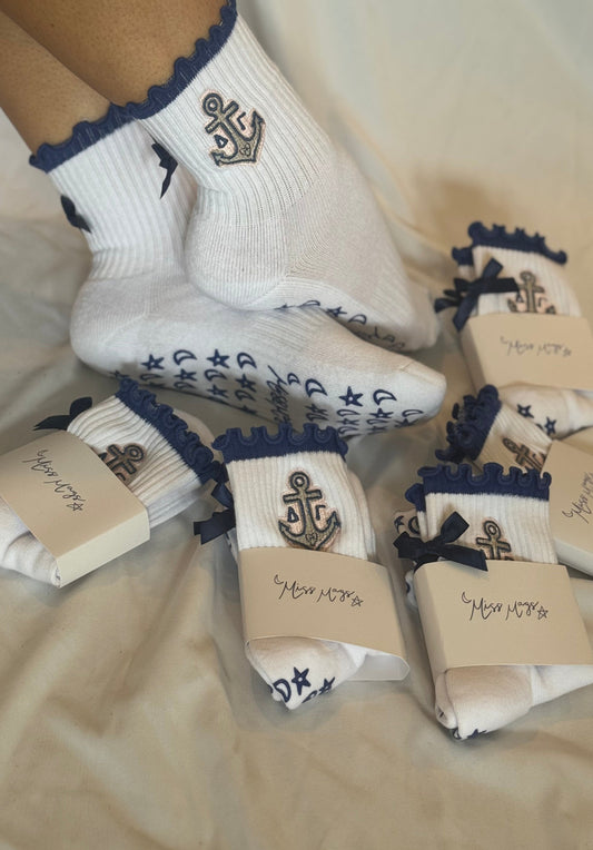Delta Gamma Pilates Grippy Socks