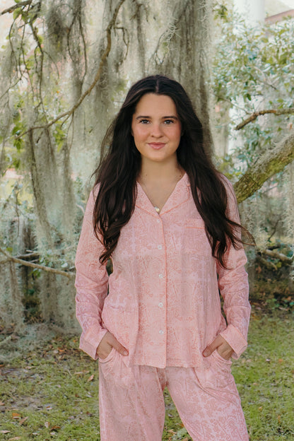 Founders' Legacy "MATER ADMIRABILIS"