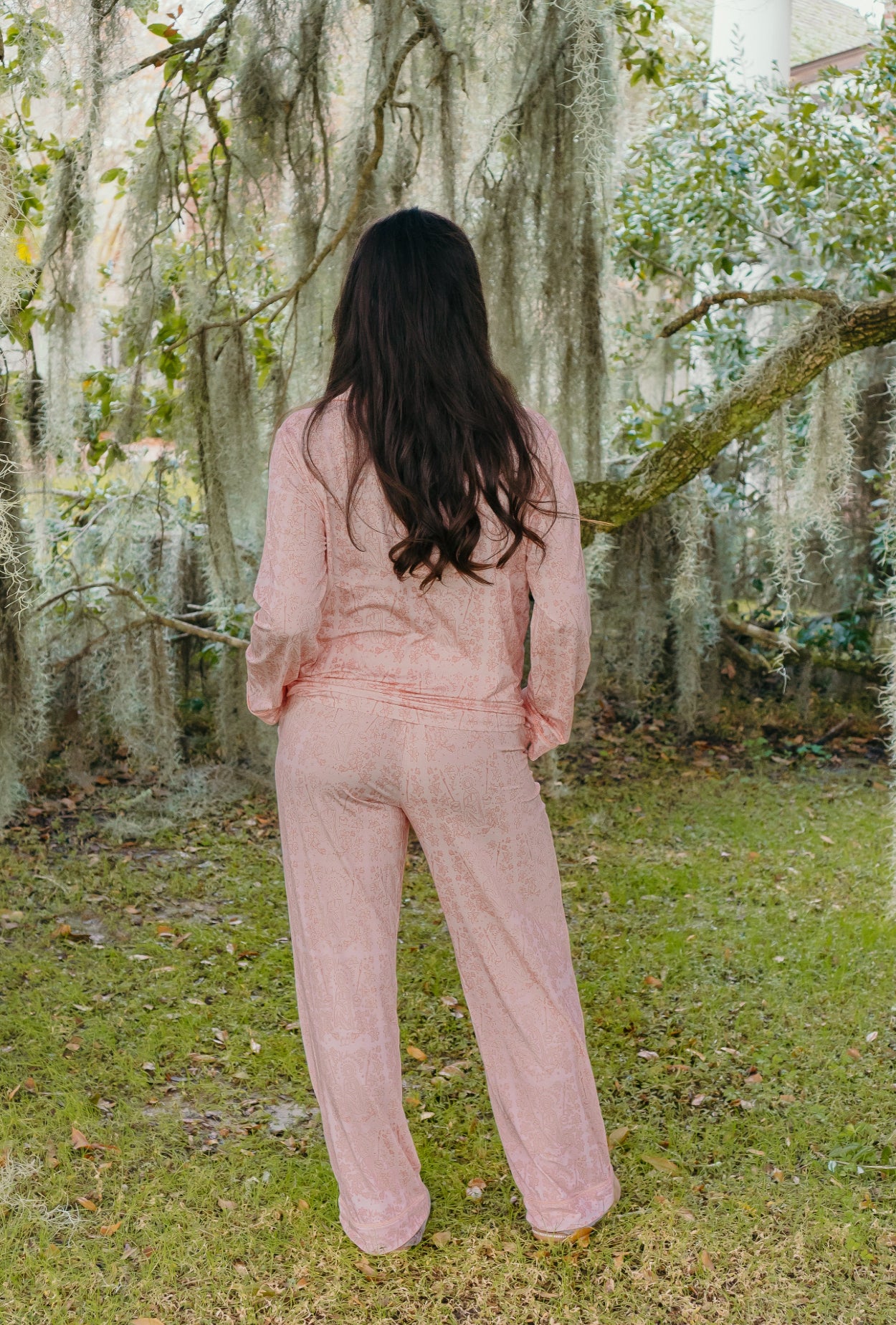 Founders' Legacy "MATER ADMIRABILIS"