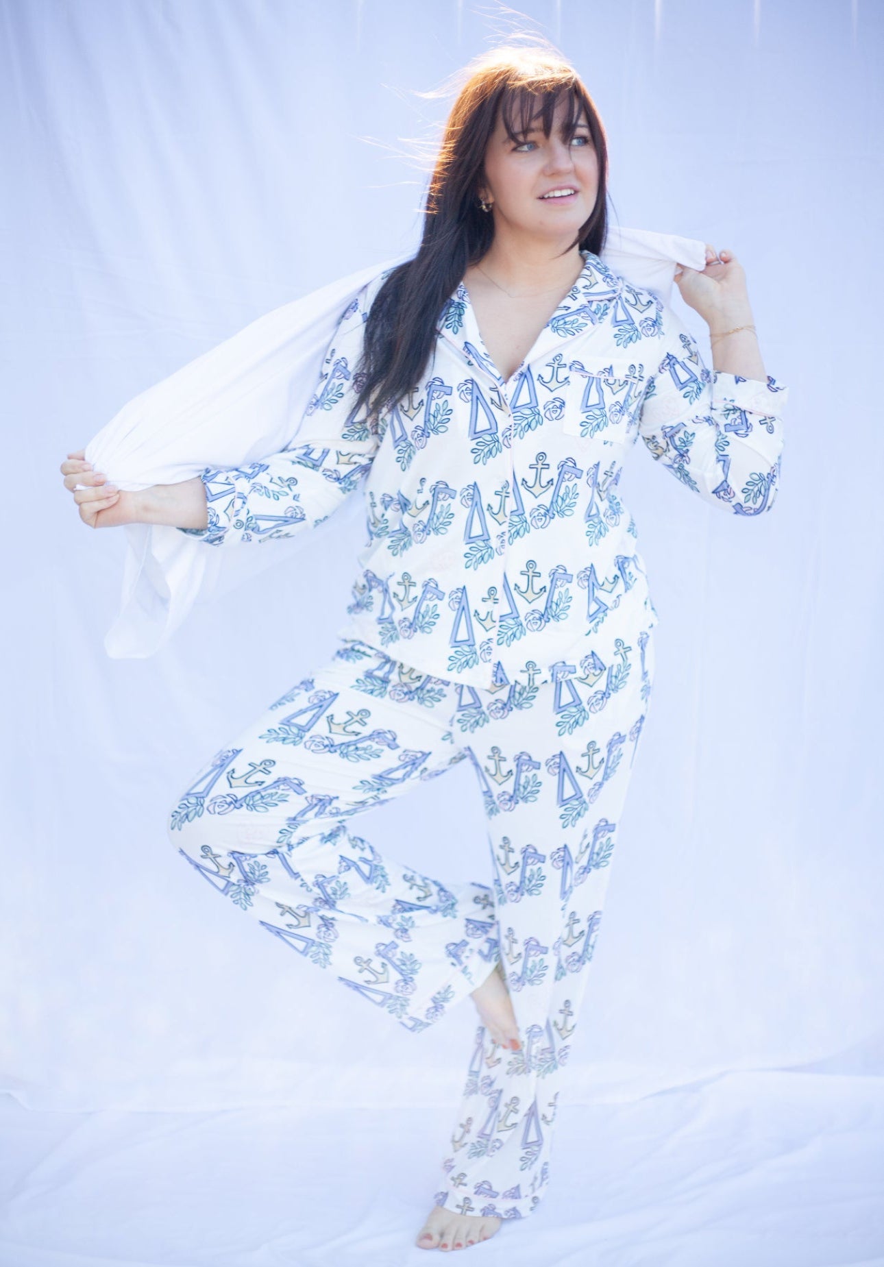 Delta Gamma Dreams Long Set Pajamas