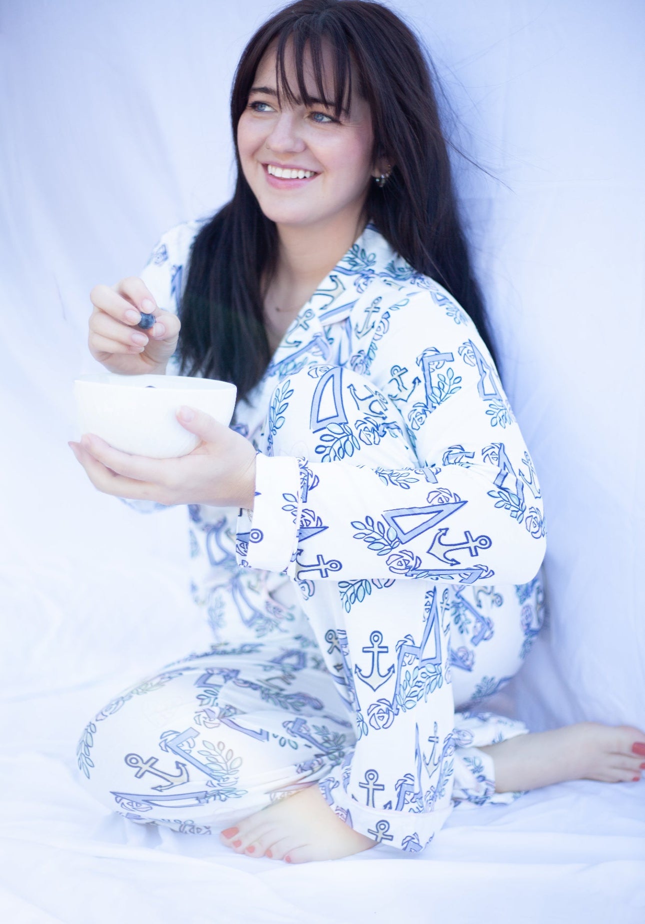 Delta Gamma Dreams Long Set Pajamas